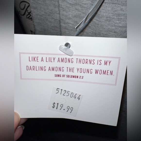 NWT Pro "Mommy, Mama, Mom, Mother, Super Hero" Tank Top, Large - Picture 4 of 6